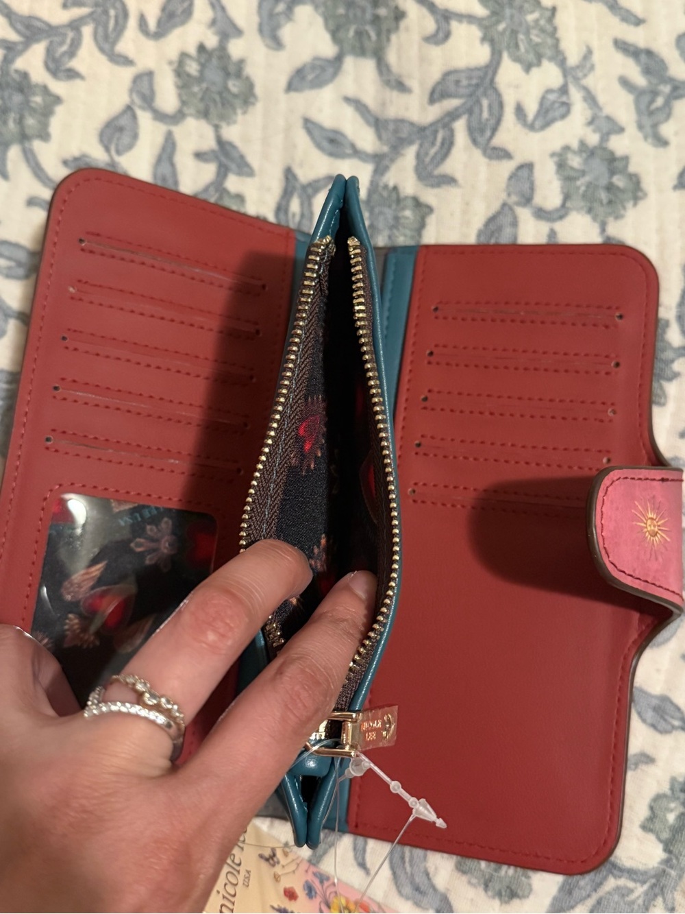 Wallet - Picture 3 of 4
